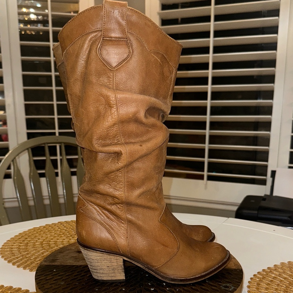 Steve Madden Brown Heeled Boots - Picture 4 of 11